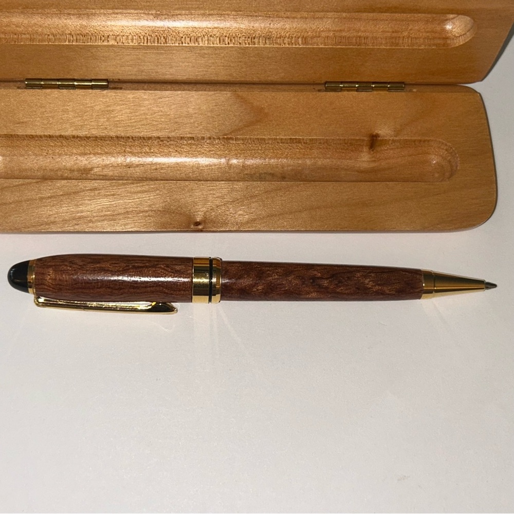 New Elegant Beautiful Brown Wood Ballpoint Pen with Gold Accents plus wood case.